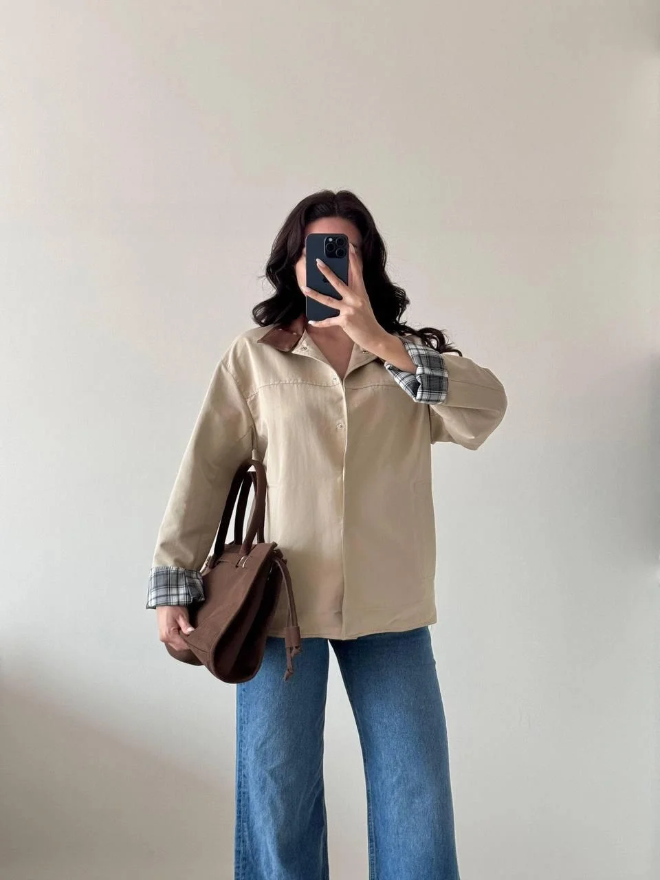 Bej Uzun Kollu Çıt Çıtlı Yakası Derili Ceket