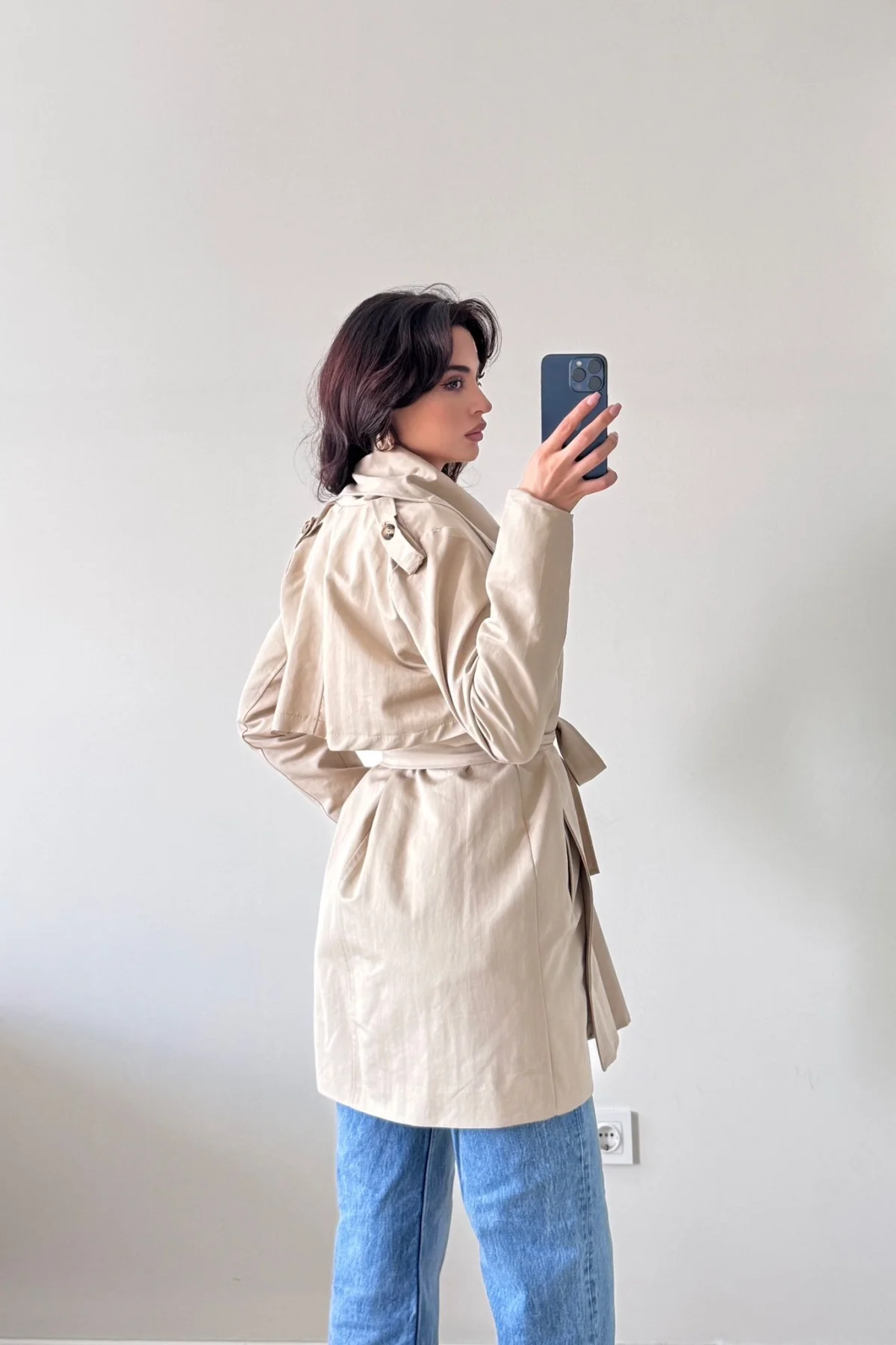 Bej Uzun Kollu Kuşaklı Trenç