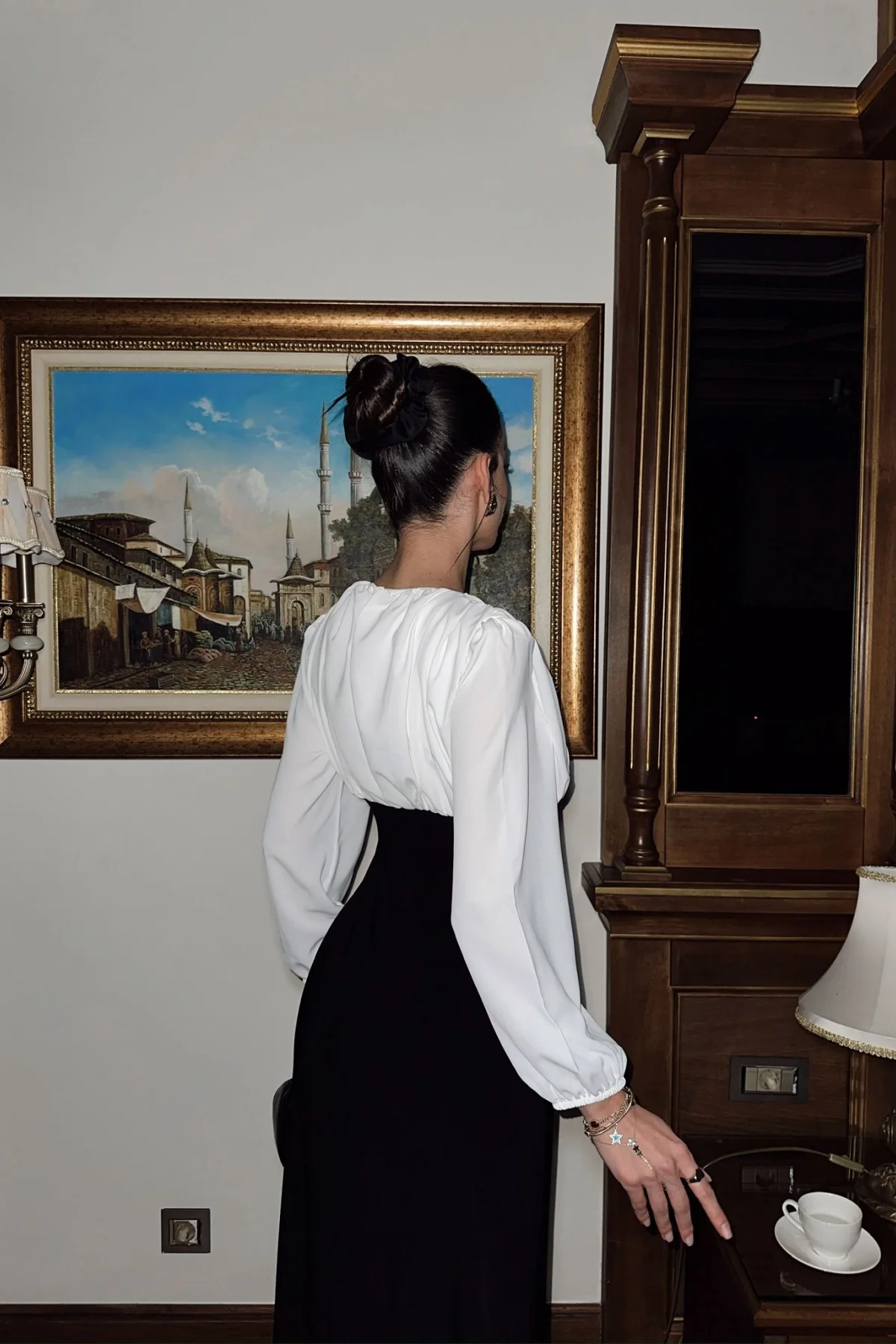 BÜZGÜLÜ BLUZLU ELBİSE