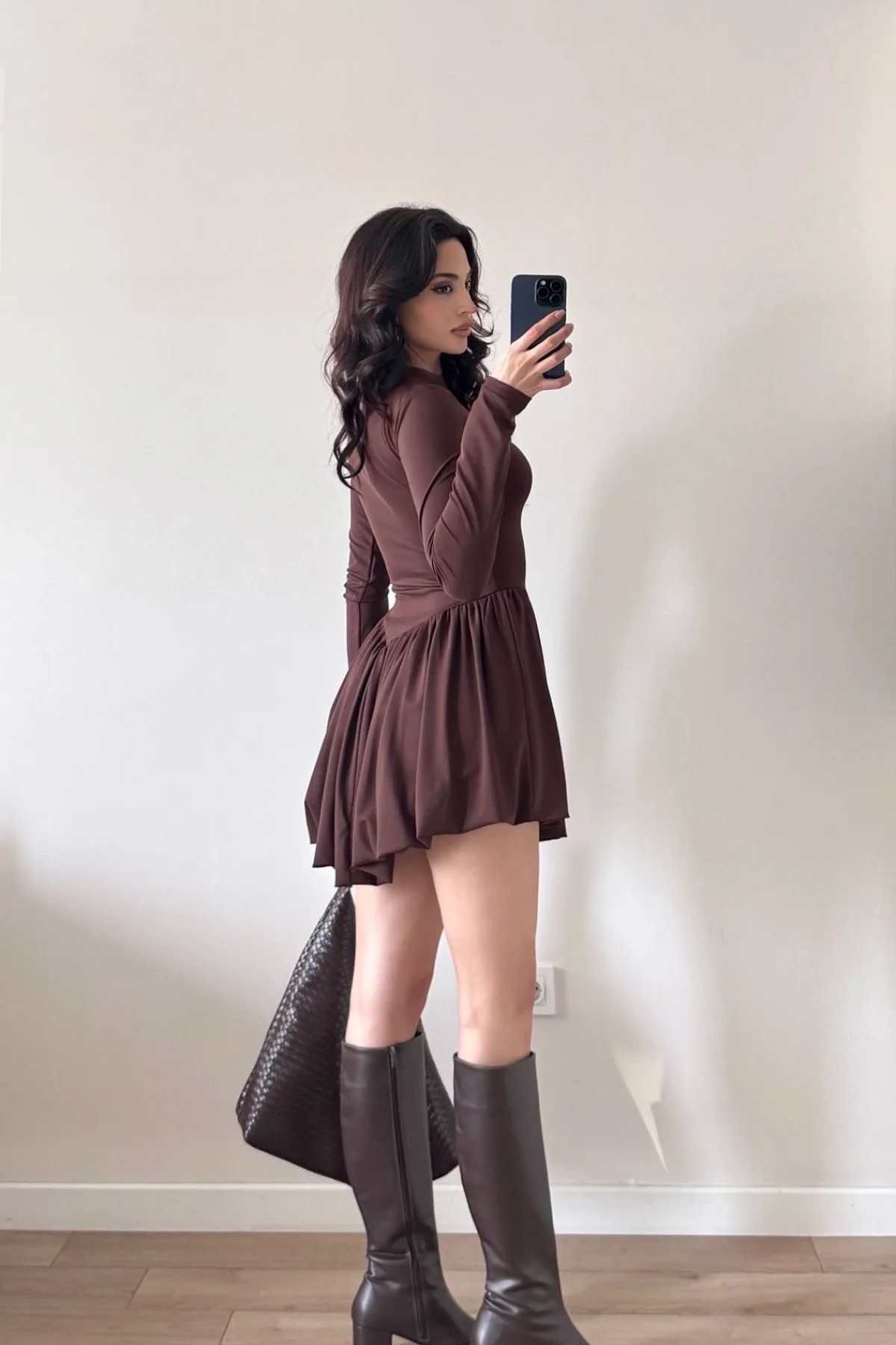 Kahverengi Eteği Pileli Büzgülü Balon Elbise