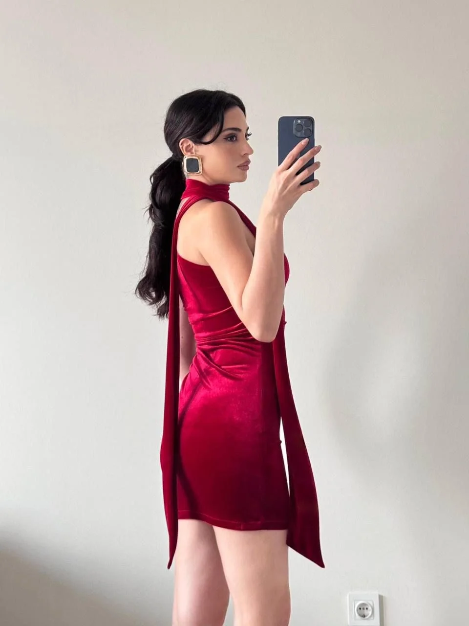 Kırmızı Kadife Şallı Beli Büzgülü Mini Elbise