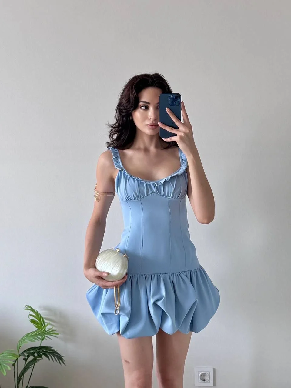 Mavi Eteği Balon Askıları Fırfırlı Mini Elbise