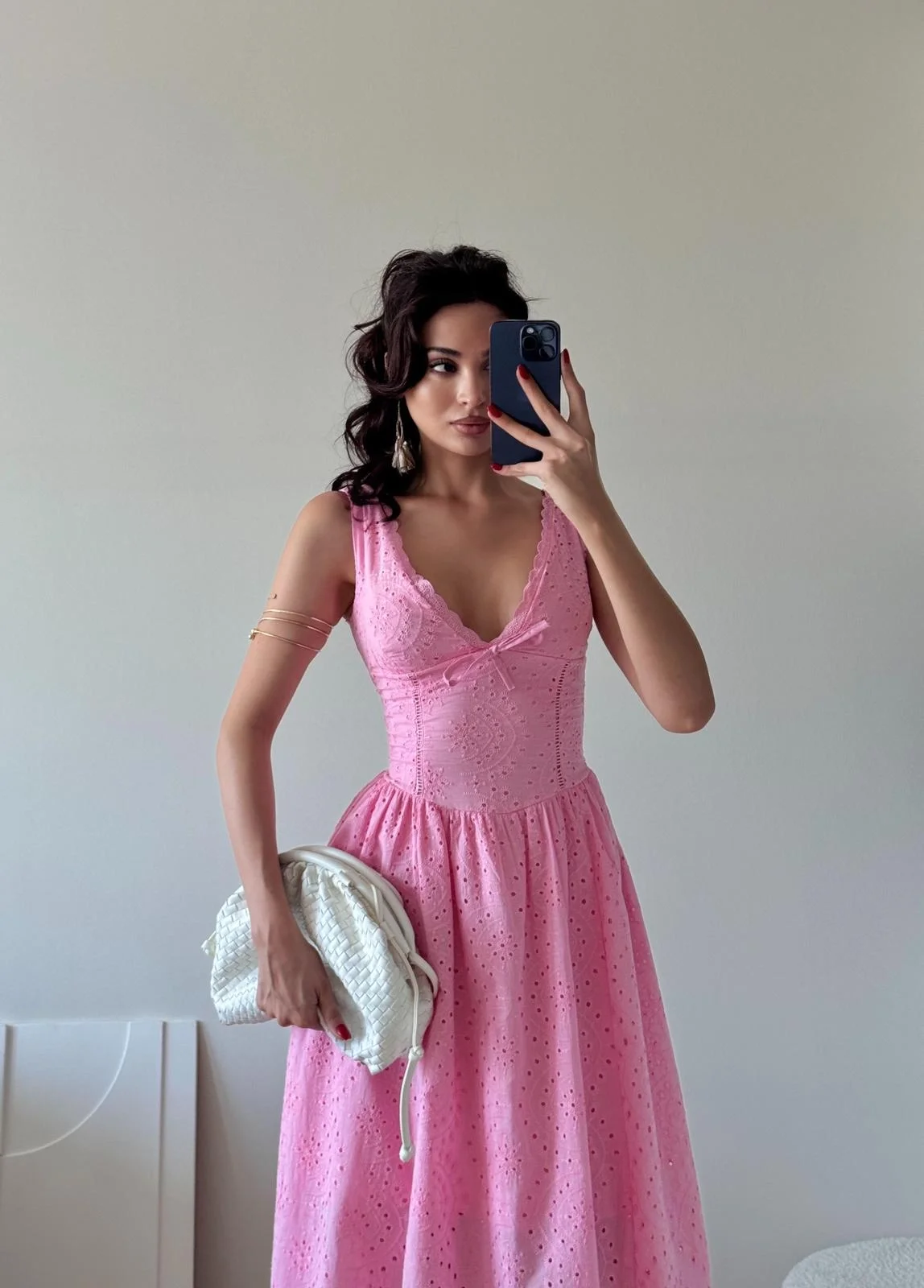 Pembe Brodeli Şerit Dantelli Midi Elbise