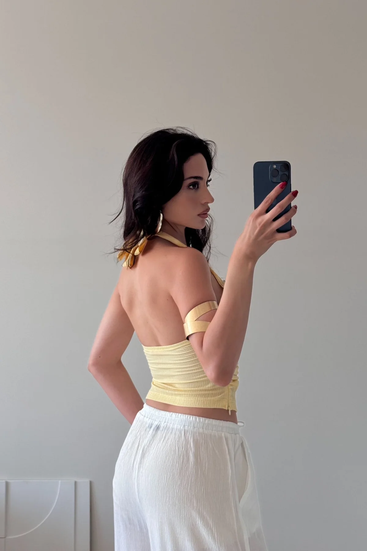 Sarı Broşlu Büzgülü Mini Büstiyer