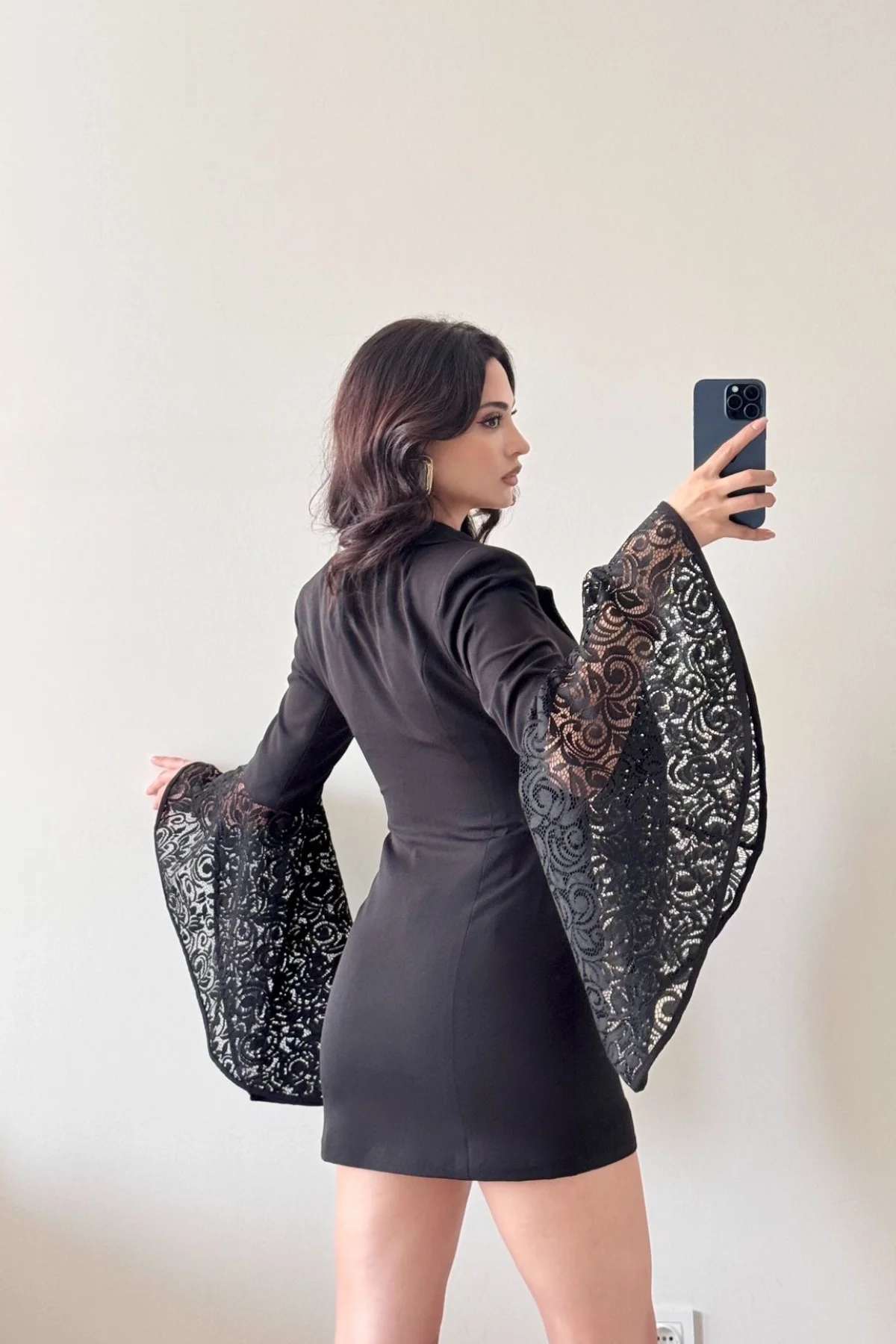 Siyah Dantel Detaylı Ceket Elbise