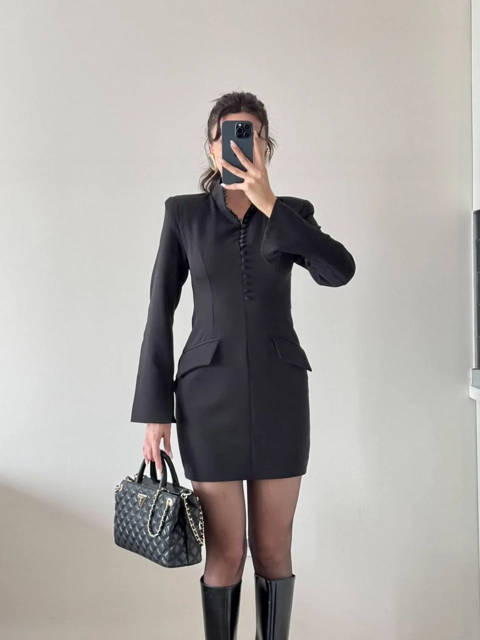 Siyah Kaplama Düğmeli Süs Cepli Mini Elbise