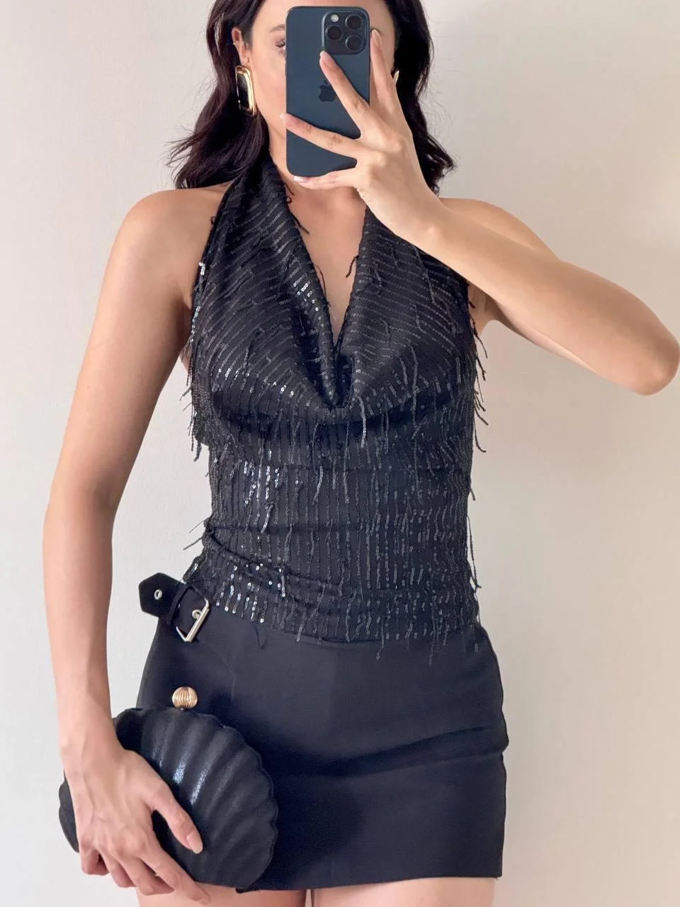 Siyah Pul Payet Degaje Yaka Bluz