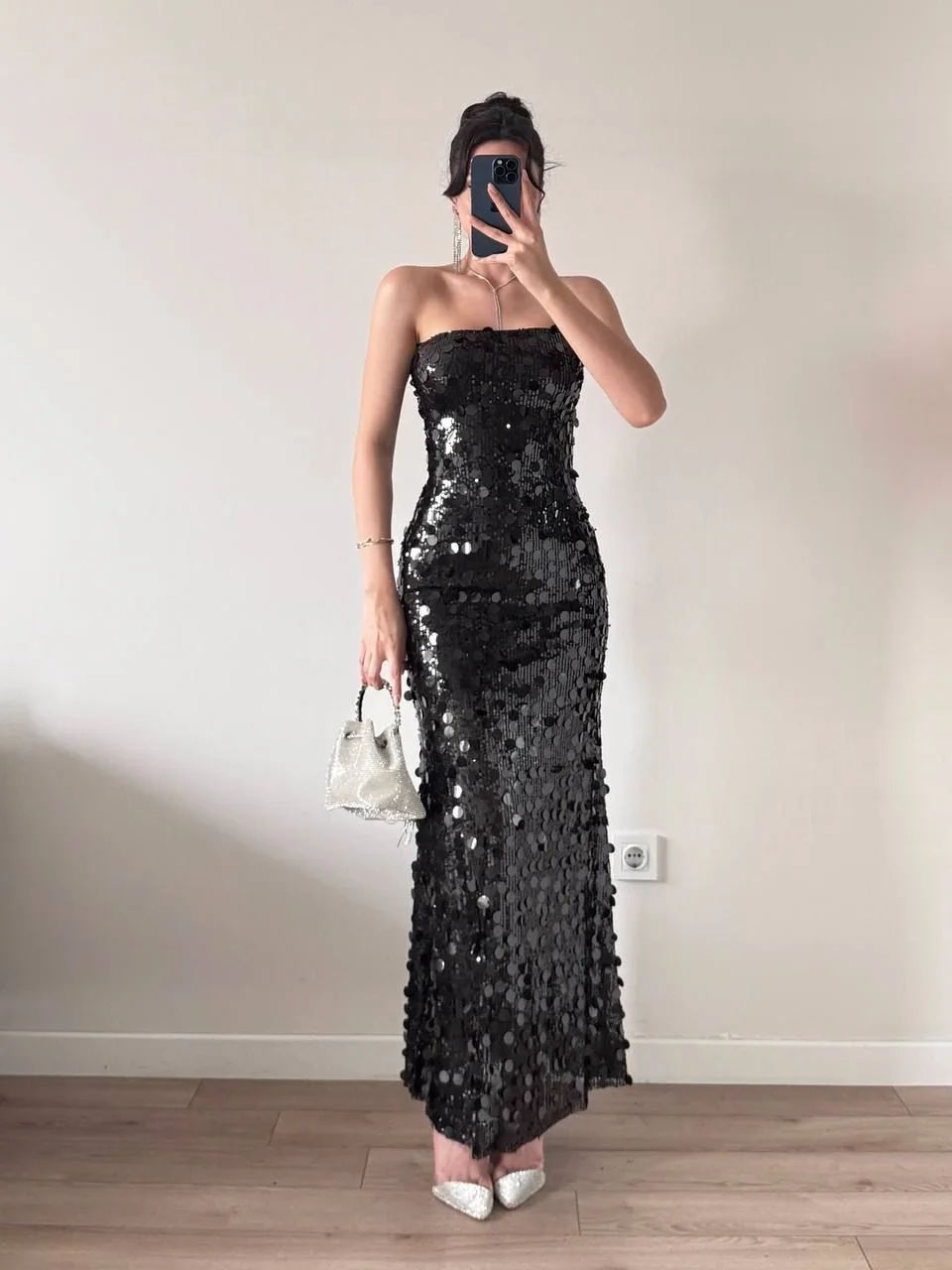 Siyah Straplez Pul Payet Maxi Elbise