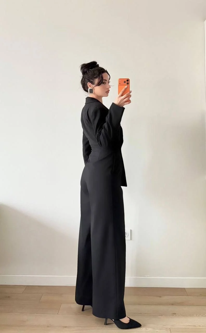 Siyah Takım Görünümlü Ceketli Tulum