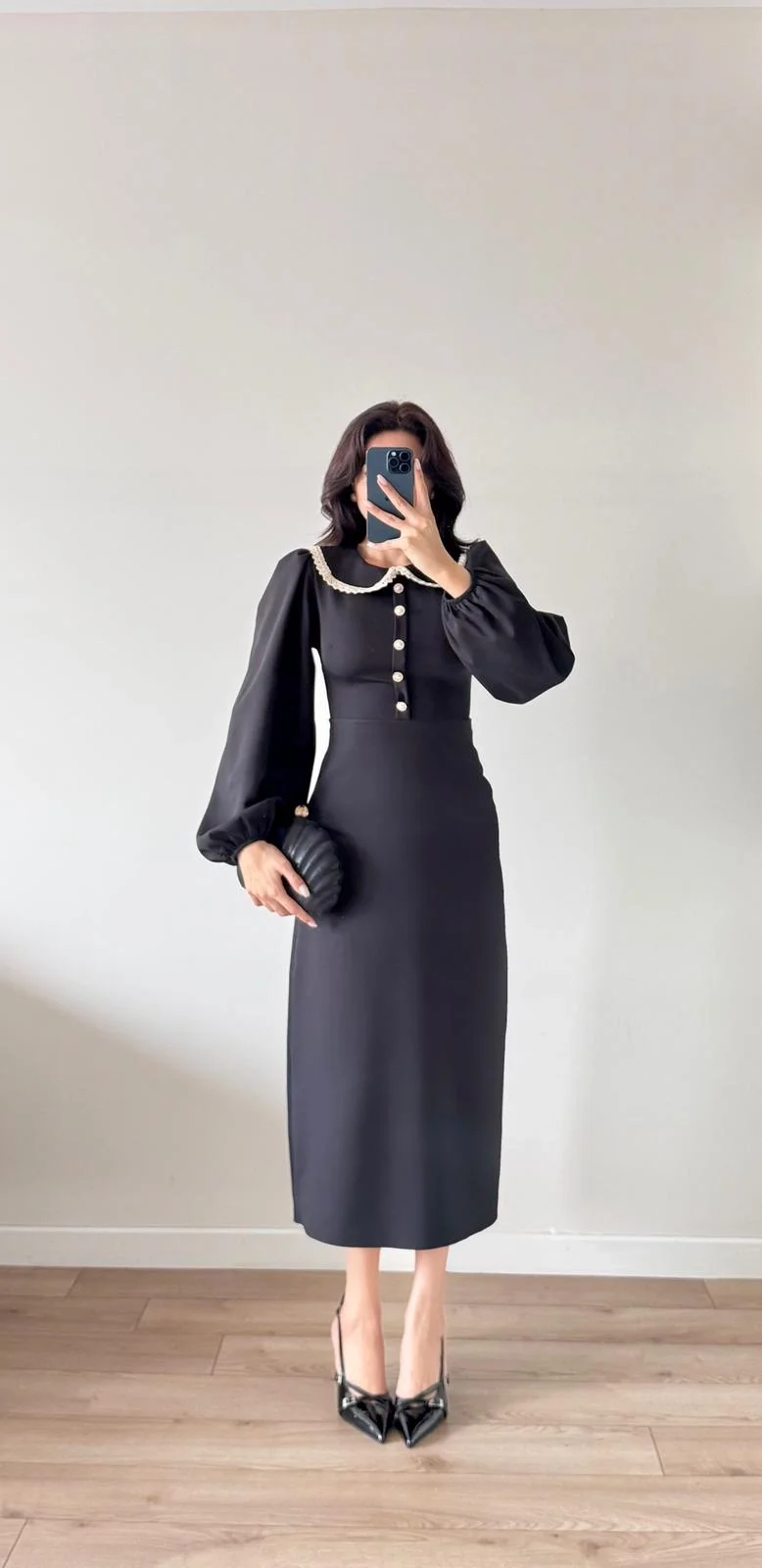 Siyah Uzun Kollu Bebe Yaka Midi Elbise