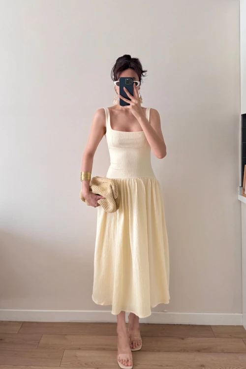 Bej Askılı Sırt Dekolteli Midi Elbise