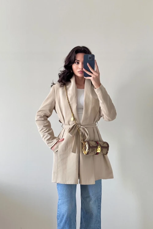 Bej Uzun Kollu Kuşaklı Trenç