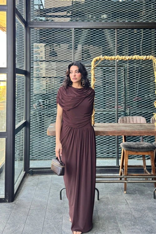 Kahverengi Drapeli Maxi Elbise