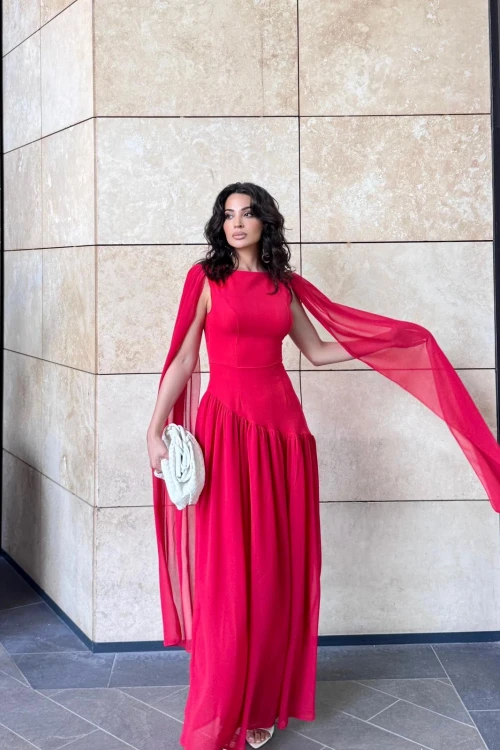 Kırmızı Maxi Pelerinli Elbise