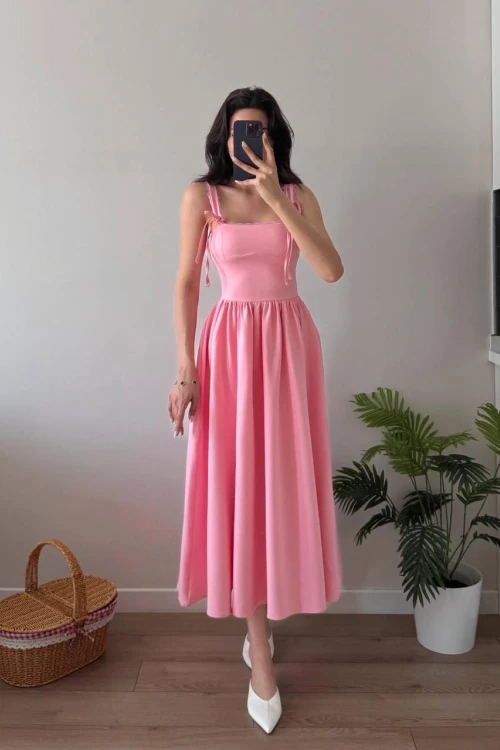 Pembe Midi U Yaka Volanlı Dantel Detaylı Midi Elbise