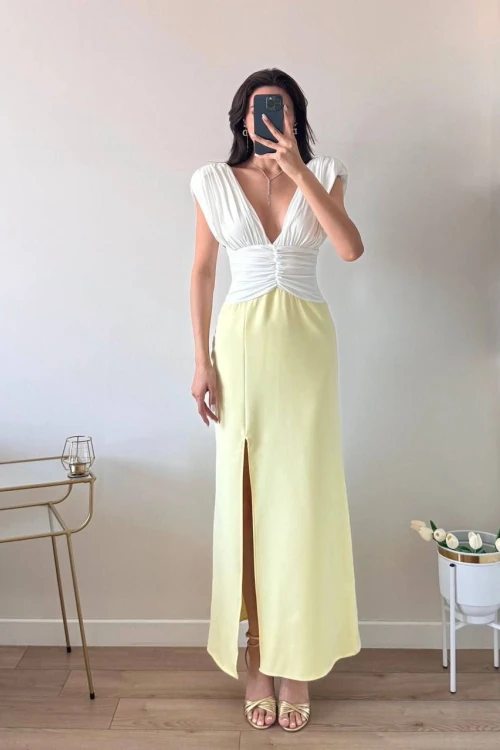 Sarı Büzgülü Yırtmaçlı Midi Elbise