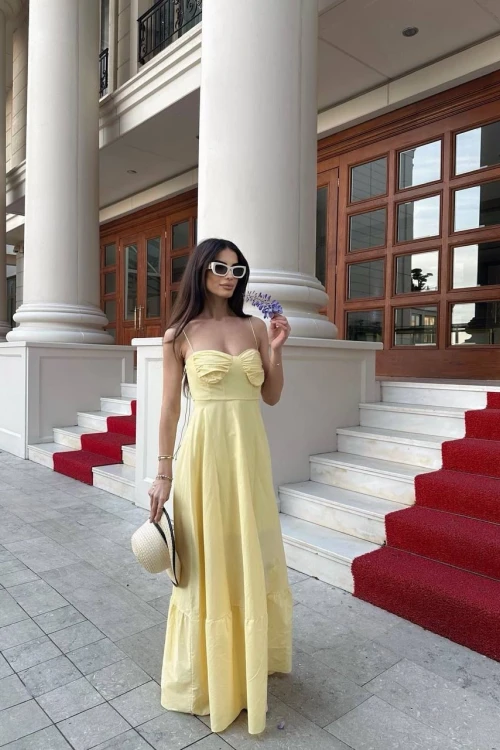 SARI FIRFIR DETAYLI ASKILI MAXİ ELBİSE