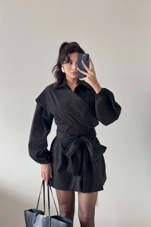 Siyah Omuzdan Çarpraz Fiyonk Bağlamalı Uzun Kollu Mini Elbise