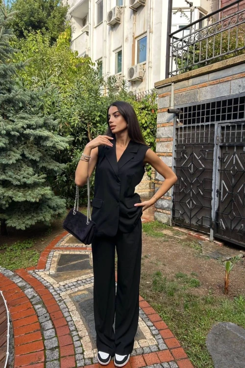 SİYAH YELEKLİ İKİLİ TAKIM