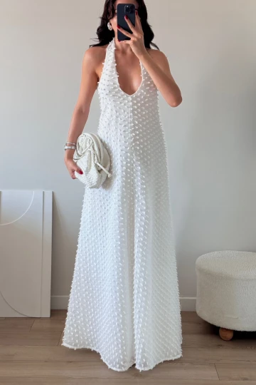 Beyaz Ponponlu Yaka Şallı Astarlı Maxi Elbise