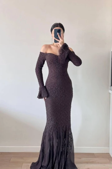 Kahverengi Straplez Yaka Maxi Dantelli Şifonlu Elbise