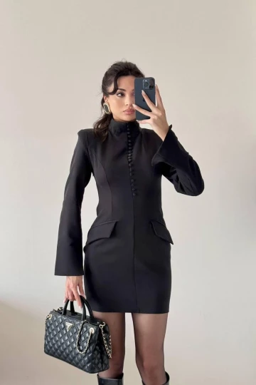 Siyah Kaplama Düğmeli Süs Cepli Mini Elbise
